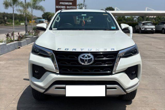 Toyota Fortuner 4X2 Diesel AT BSVI Second-hand 2021 Toyota Fortuner 4X2 Diesel AT BSVI for sale in Pune