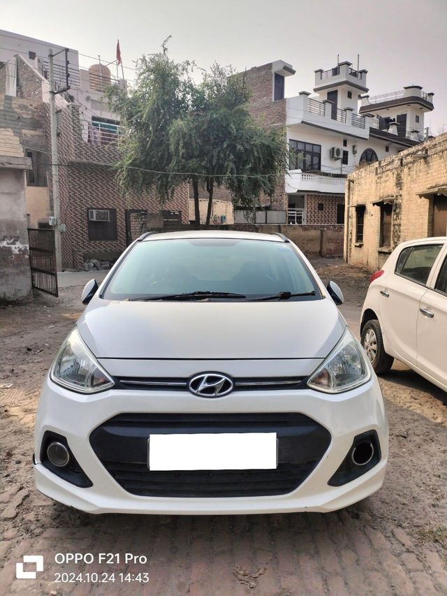 Second-hand 2016 Hyundai i10 स्पोर्टज़ 1.1L for sale in Fazilka