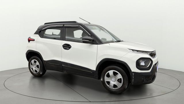 Second-hand 2023 Tata Punch Accomplished AMT for sale in New Delhi