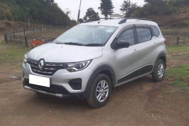 Renault Triber RXT BSVI Second-hand 2023 Renault Triber RXT BSVI for sale in Ghaziabad