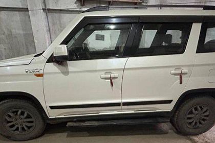 2019 महिंद्रा टीयूवी 300 T10 BSIV