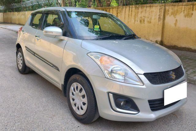 Second-hand 2016 Maruti Suzuki Swift वीएक्सआई for sale in New Delhi