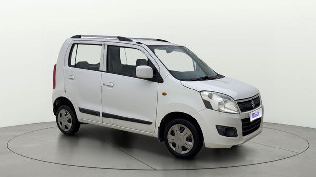Maruti Suzuki Wagon R VXI Optional Second-hand 2015 Maruti Suzuki Wagon R VXI Optional for sale in Ahmedabad