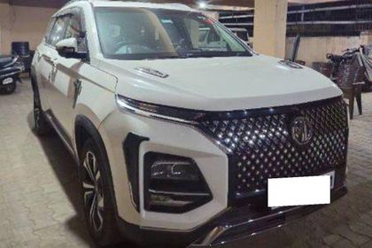 2023 MG Hector Sharp डीजल MT