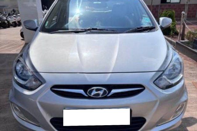 Hyundai Verna 1.6 ईएक्स VTVT Second-hand 2013 Hyundai Verna 1.6 ईएक्स VTVT for sale in Gadhinglaj