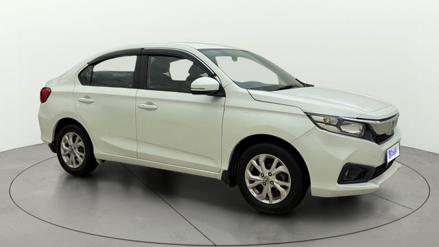 Second-hand 2020 Honda Amaze वी CVT पेट्रोल बीएस4 for sale in New Delhi