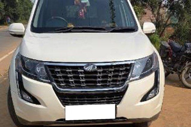 Mahindra XUV500 W11 FWD Diesel Second-hand 2018 Mahindra XUV500 W11 FWD Diesel for sale in Gaya