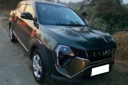 2024 Mahindra XUV 3XO MX3