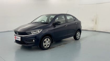 2023 Tata Tigor XZ सीएनजी