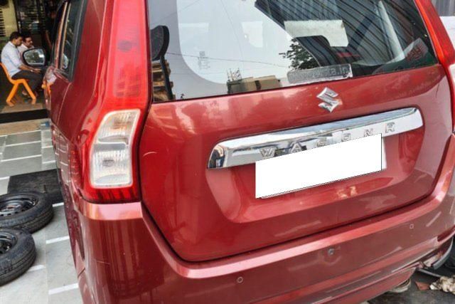 Maruti Suzuki Wagon R वीएक्सआई Second-hand 2023 Maruti Suzuki Wagon R वीएक्सआई for sale in Mumbai