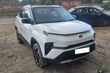 2024 Tata Punch EV Empowered LR