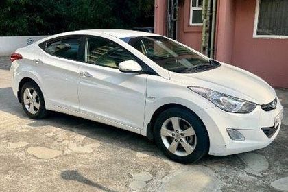 2015 Hyundai Elantra SX AT
