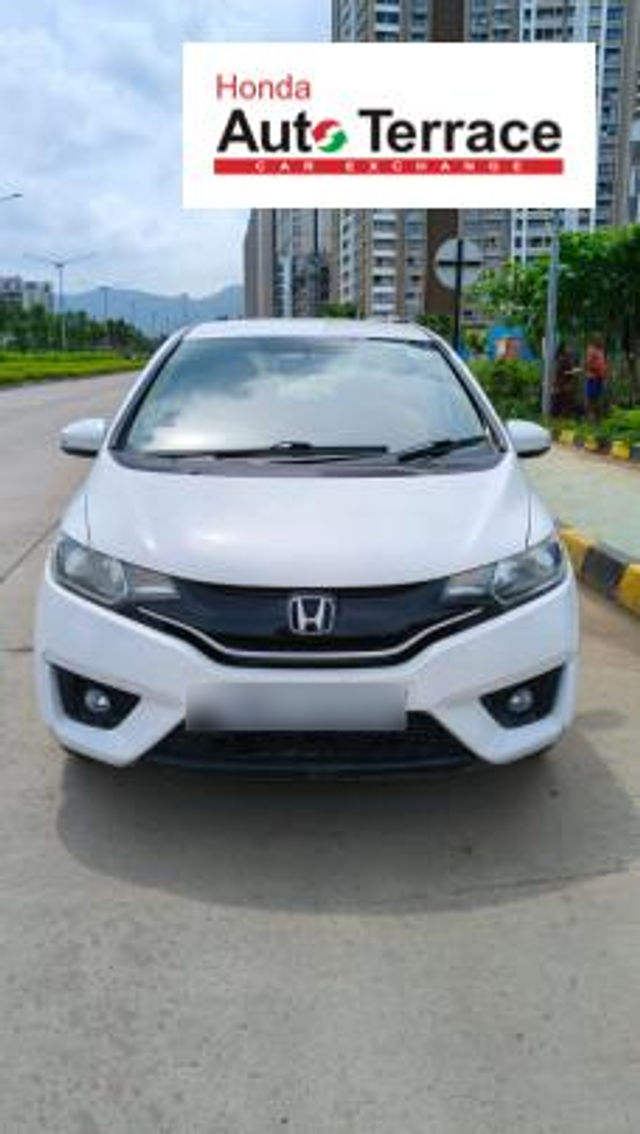 Second-hand 2017 Honda Jazz V CVT for sale in Mumbai