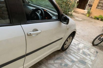 2011 Maruti Suzuki Swift Dzire VXi