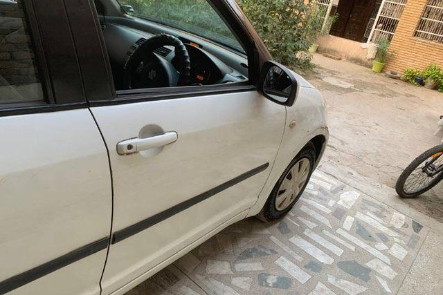 Second-hand 2011 Maruti Suzuki Swift Dzire वीएक्सआई for sale in Faridabad