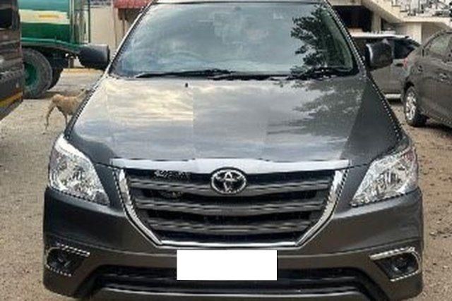 Toyota Innova 2.5 G1 BSIV Second-hand 2012 Toyota Innova 2.5 G1 BSIV for sale in Palladam