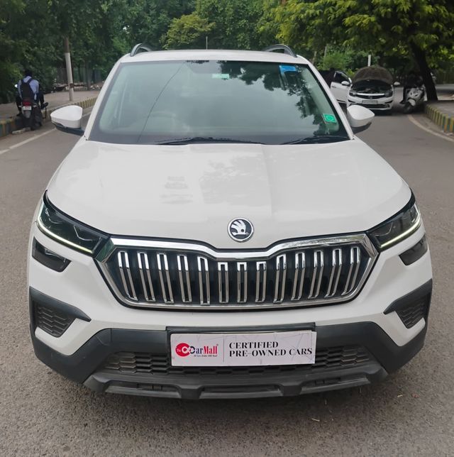 Skoda Kushaq 1.0 TSI एक्टिव बीएस6 Second-hand 2023 Skoda Kushaq 1.0 TSI एक्टिव बीएस6 for sale in Agra