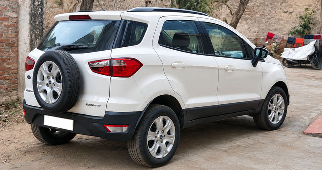 Ford Ecosport 1.5 डीजल Trend बीएस4 Second-hand 2017 Ford Ecosport 1.5 डीजल Trend बीएस4 for sale in Gurgaon