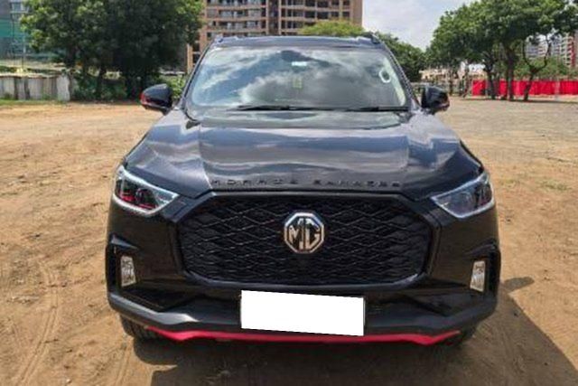 MG Gloster Black Storm 4x4 7Str Second-hand 2025 MG Gloster Black Storm 4x4 7Str for sale in Ahmedabad