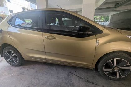 2021 Tata Altroz XZ Option