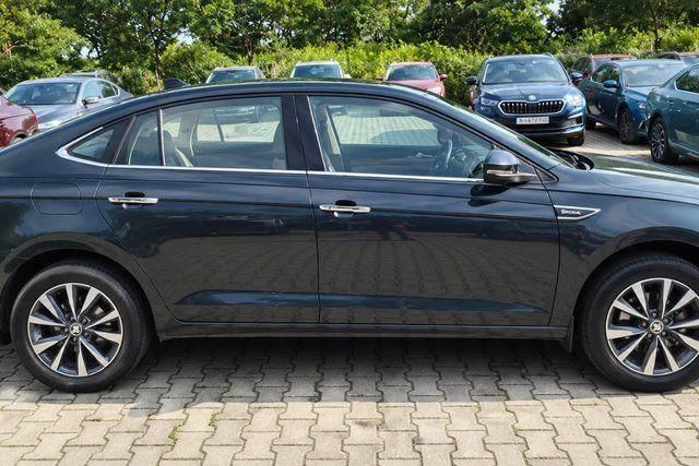 Second-hand 2025 Skoda Slavia 1.5 TSI Style AT for sale in Mumbai