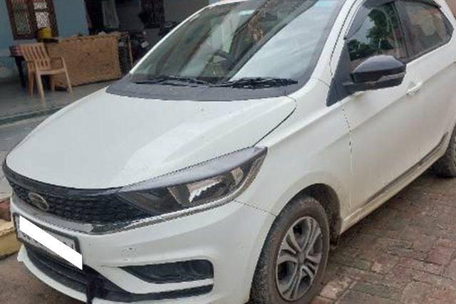 Tata Tiago एक्सटीए एएमटी Second-hand 2024 Tata Tiago एक्सटीए एएमटी for sale in Ghaziabad