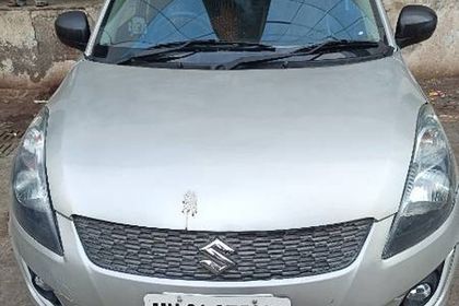 2017 Maruti Suzuki Swift LXI Optional-O