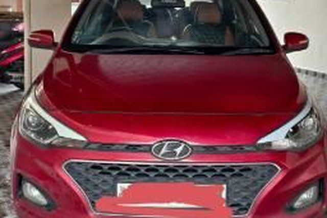 Hyundai i20 Petrol Asta Option Second-hand 2019 Hyundai i20 Petrol Asta Option for sale in Karimnagar