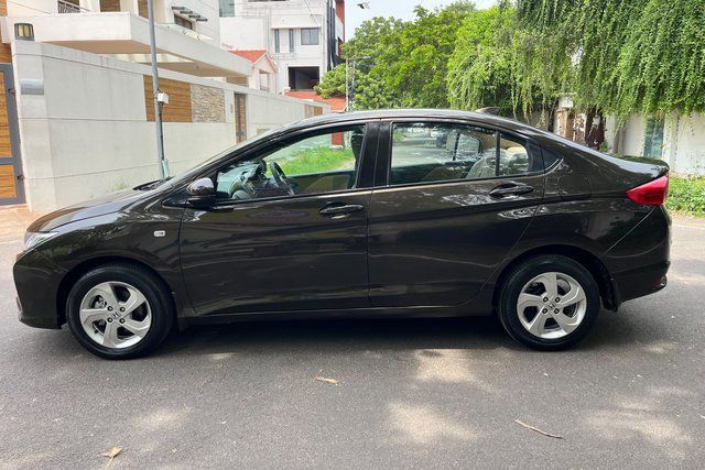 Honda City i VTEC CVT VX Second-hand 2015 Honda City i VTEC CVT VX for sale in Chennai