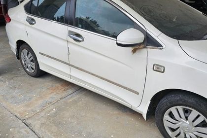 2014 Honda City i VTEC CVT एसवी