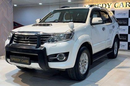 2014 Toyota Fortuner 4x4 MT