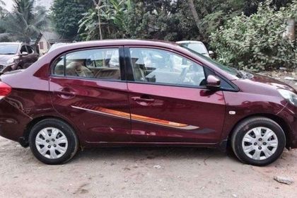 2015 Honda Amaze S i-Vtech