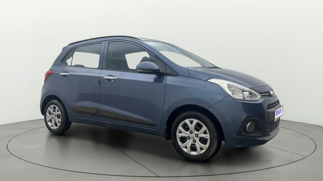 Hyundai Grand i10 Sportz Second-hand 2014 Hyundai Grand i10 Sportz for sale in Bangalore