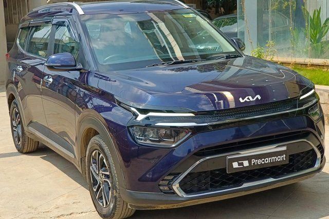 Kia Carens Luxury Opt Diesel AT Second-hand 2023 Kia Carens Luxury Opt Diesel AT for sale in Bangalore