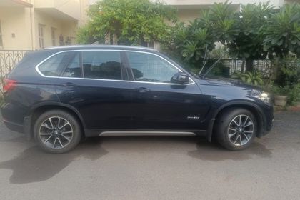 2016 BMW X5 एक्सड्राइव 30d Design प्योर Experience 5 Seater