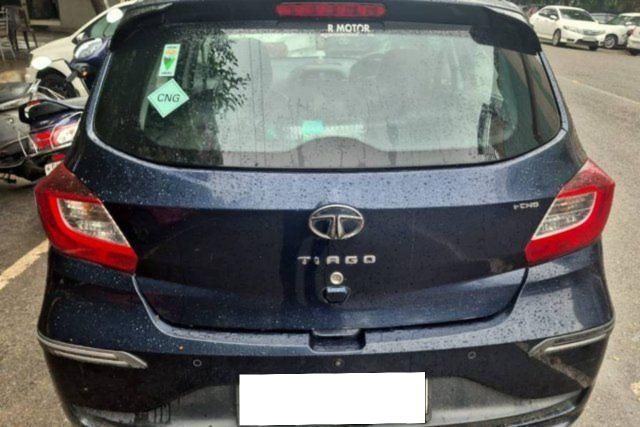 Tata Tiago एक्सई सीएनजी बीएस6 Second-hand 2023 Tata Tiago एक्सई सीएनजी बीएस6 for sale in New Delhi