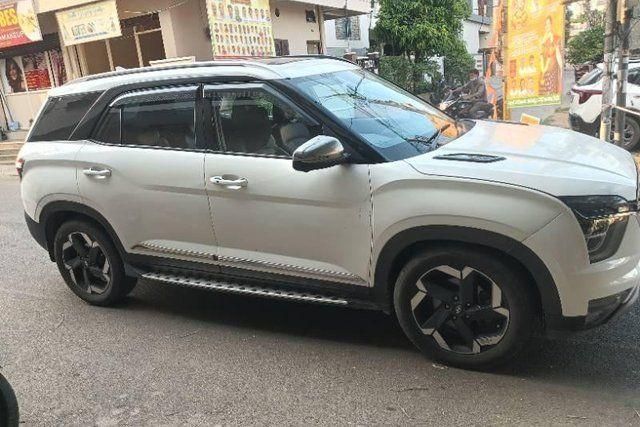 Hyundai Alcazar Platinum (O) AT Second-hand 2021 Hyundai Alcazar Platinum (O) AT for sale in Hyderabad