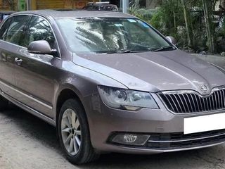 Used Elegance 1.8 TSI AT