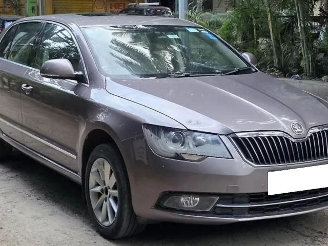 Skoda Superb एलिगेंस 1.8 TSI AT Second-hand 2014 Skoda Superb एलिगेंस 1.8 TSI AT for sale in Pune