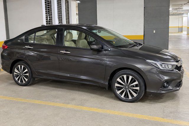 Second-hand 2024 Honda City ZX CVT 2 Airbag for sale in Gurgaon
