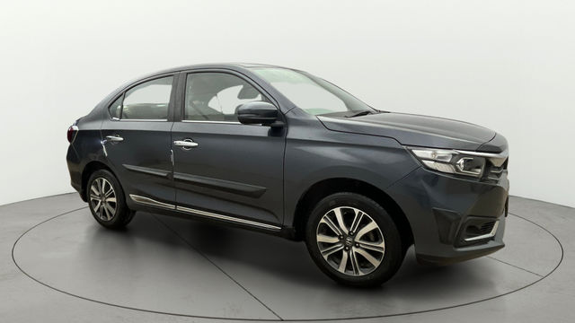 Second-hand 2023 Honda Amaze 2nd Gen VX CVT for sale in Ghaziabad