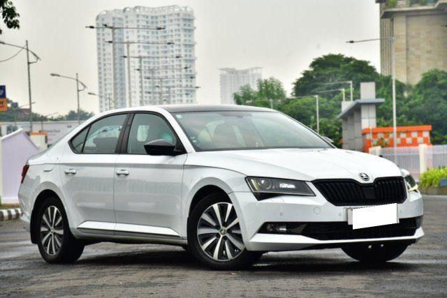 Skoda Superb Style 1.8 TSI AT Second-hand 2018 Skoda Superb Style 1.8 TSI AT for sale in Kolkata
