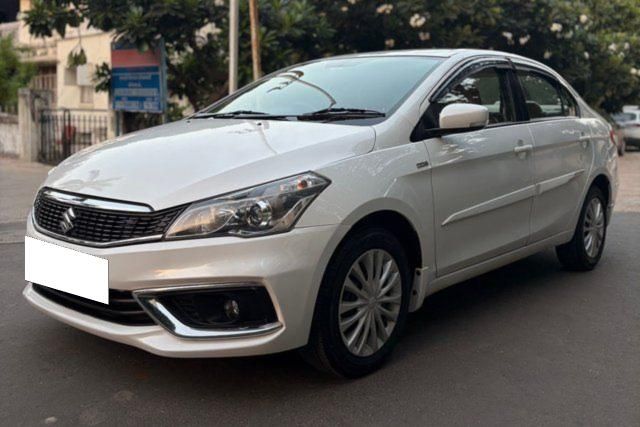 Second-hand 2017 Maruti Suzuki Ciaz VDi प्लस SHVS for sale in Ahmedabad