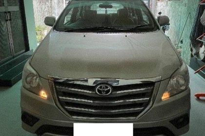 2012 Toyota Innova 2.5 GX (Diesel) 8 Seater BS IV