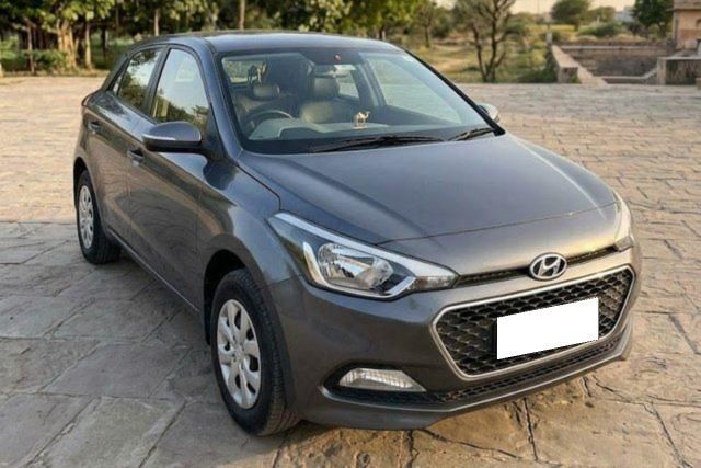 Second-hand 2017 Hyundai i20 स्पोर्टज़ 1.2 for sale in New Delhi