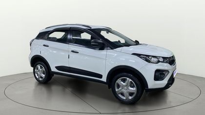 2022 Tata Nexon XMA AMT BSVI