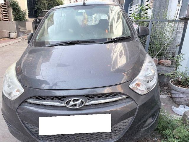 Hyundai i10 मैग्ना Second-hand 2012 Hyundai i10 मैग्ना for sale in Indore
