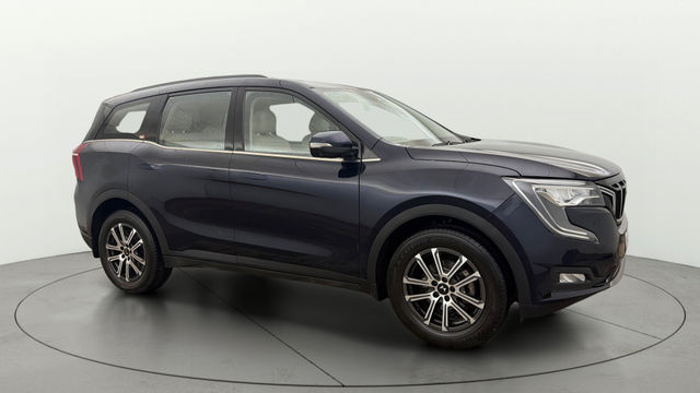 Second-hand 2024 Mahindra XUV700 AX5 7 Str AT for sale in Gurgaon