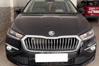 2024 Skoda Slavia 1.0 लीटर प्रेस्टीज एटी