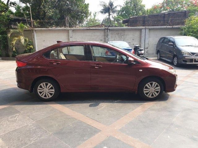 Honda City i VTEC एसवी Second-hand 2014 Honda City i VTEC एसवी for sale in Kolkata
